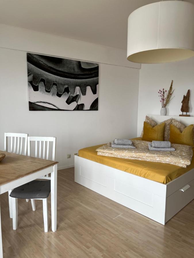 Cityapartment Im 33. Stock Augsburg Exterior photo